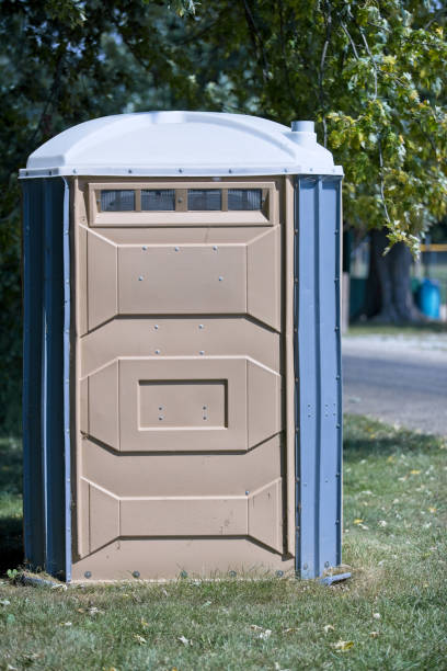 Portable restroom solutions in Cos Co, CT